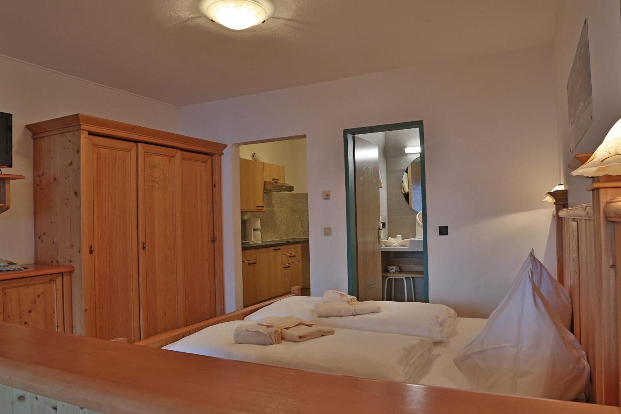 Aparthotel Paradies - Schrempfgut ฟลาคเฮา ภายนอก รูปภาพ