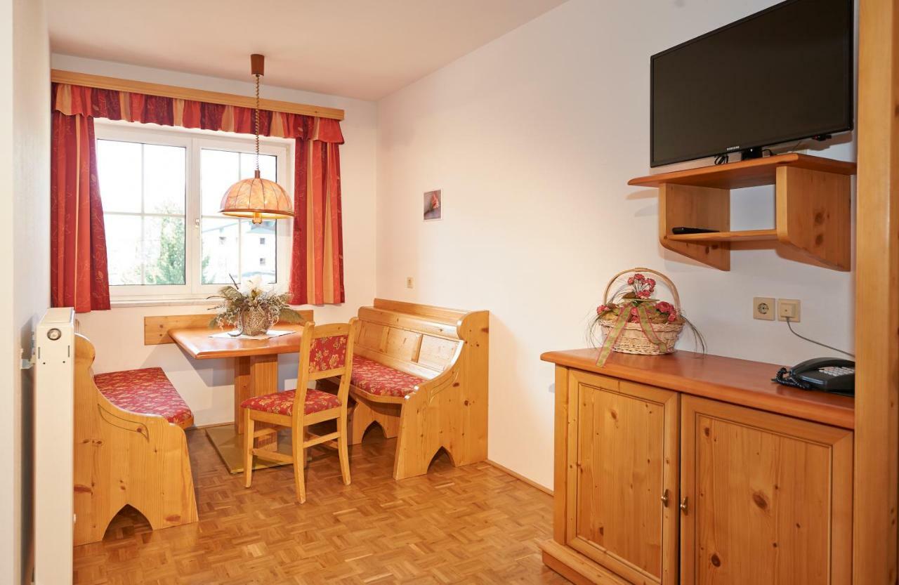 Aparthotel Paradies - Schrempfgut ฟลาคเฮา ภายนอก รูปภาพ